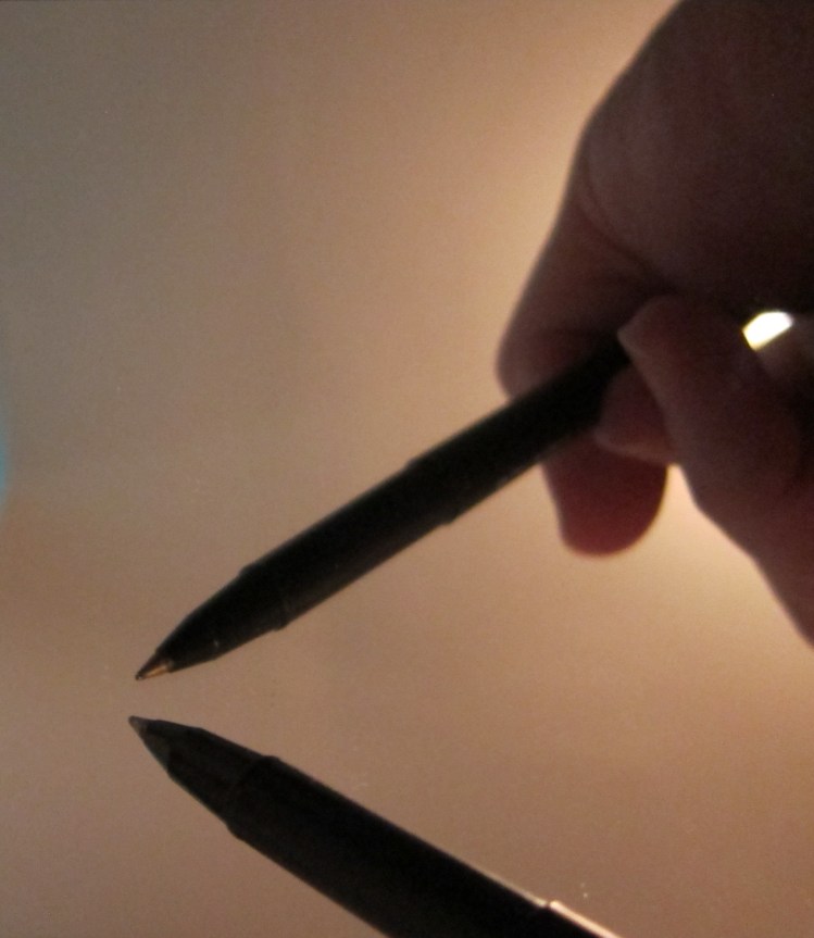 Pen on mirror (Photo credit: Paul Blom)